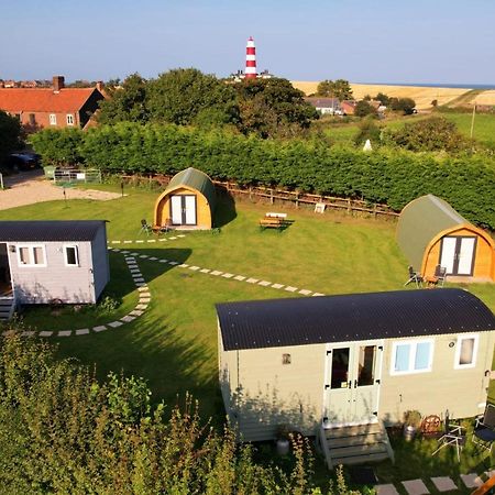 Lanterns Shepherds Huts & Glamping Happisburgh Extérieur photo
