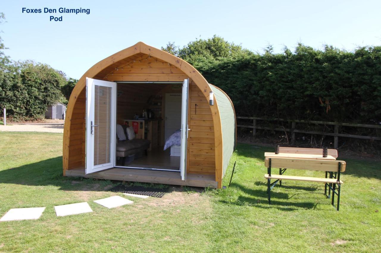 Lanterns Shepherds Huts & Glamping Happisburgh Extérieur photo