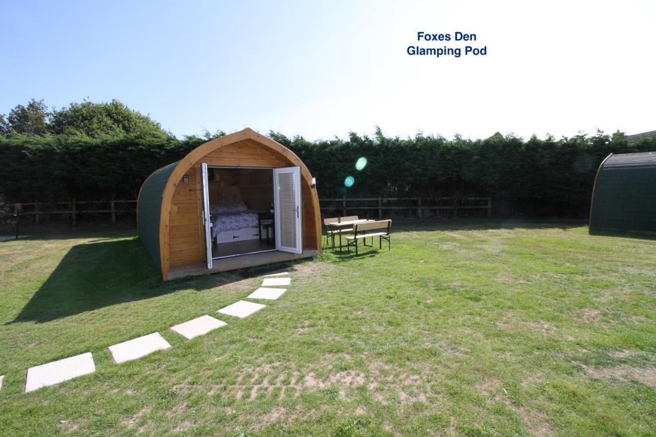 Lanterns Shepherds Huts & Glamping Happisburgh Extérieur photo