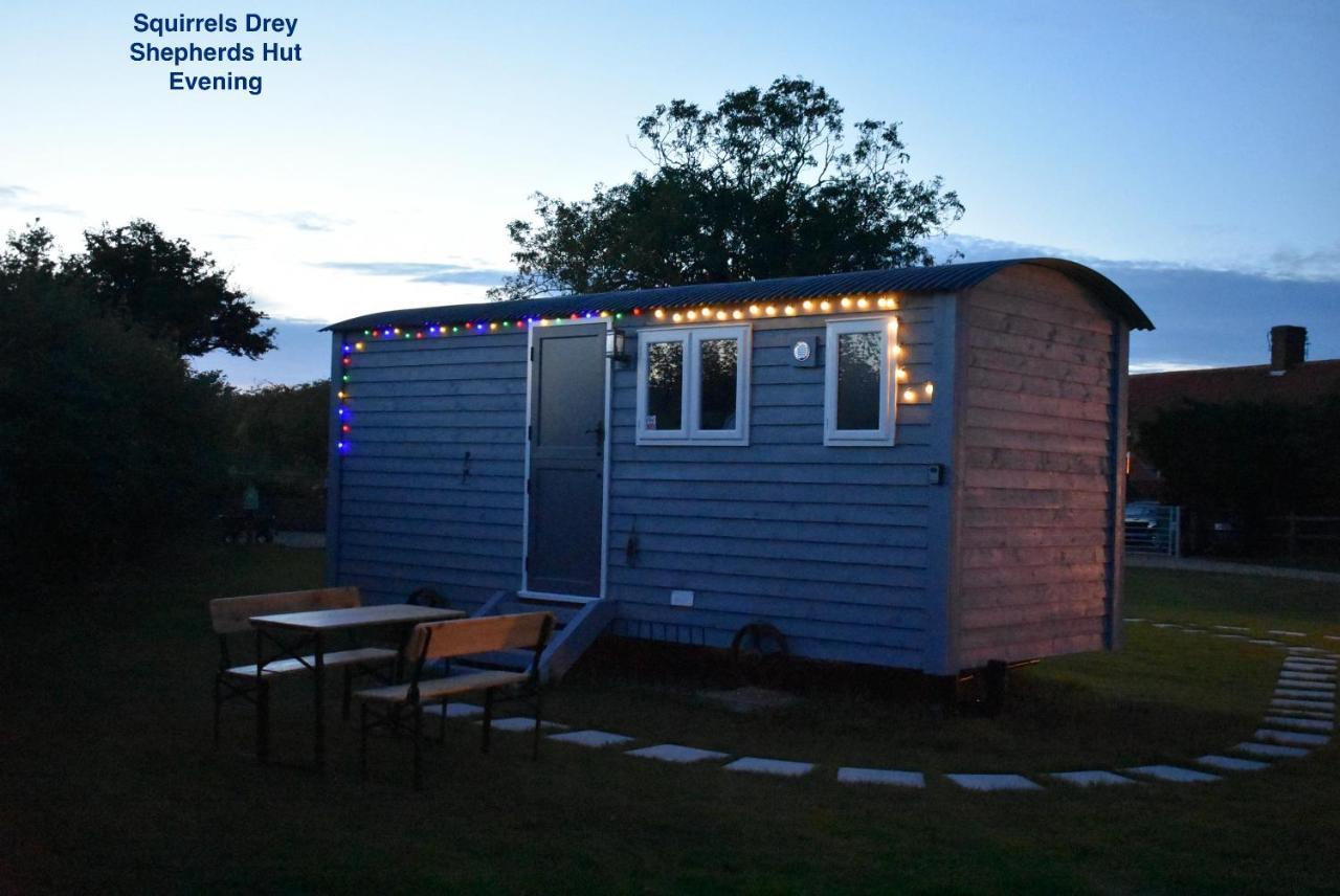 Lanterns Shepherds Huts & Glamping Happisburgh Extérieur photo