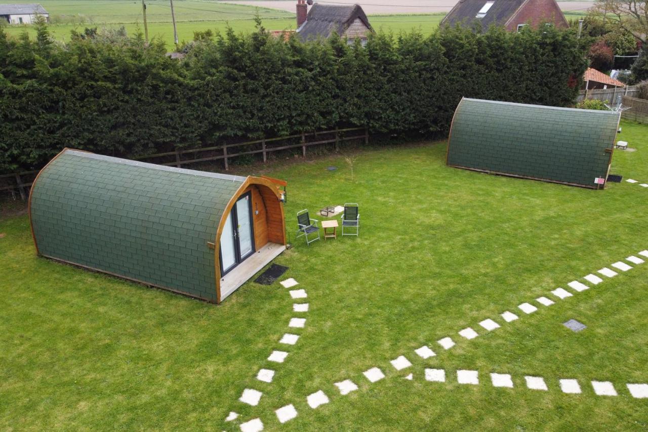 Lanterns Shepherds Huts & Glamping Happisburgh Extérieur photo